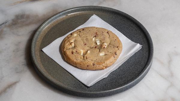 Cookies Ciocolata Alba cu Zmeura